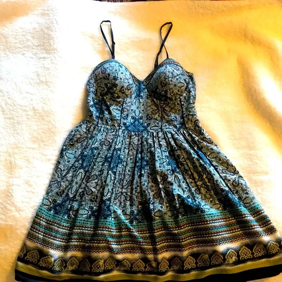 American Rag dress graceful fabric with geometric eastern design in navy  blue.